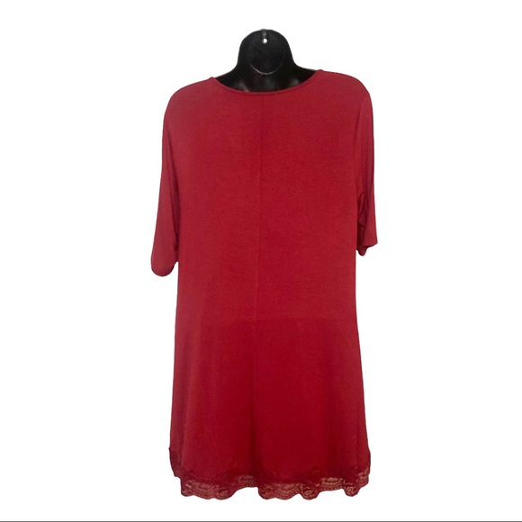 ❌SOLD❌Torrid Red Super Soft Lace Trim Tunic Tee - Picture 3 of 10